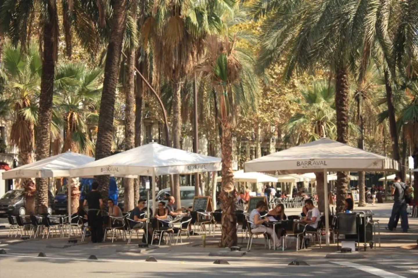 Beautiful & Bright Apartment Near Ramblas Barcelona Spanien